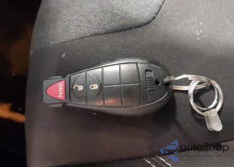 2014 Jeep Cherokee Latitude из США, поврежденный, VIN 1C4PJLCB3EW155205